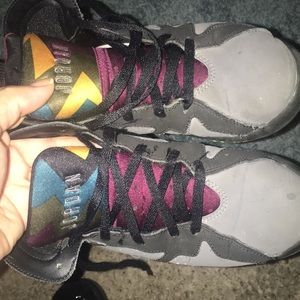 Kids Space jams size 2.